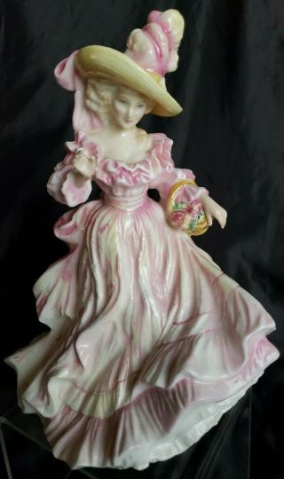 Royal Doulton Figurine Flowers Of Love Camellias Hn3701 Lady In Pink