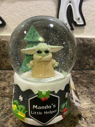 2020 Disney Star Wars The Child Baby Yoda Mandalorian 100mm Musical Snow Globe