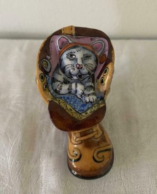 Limoges Peint Main Porcelain Puss In Boots Cat Kitten Shoe Trinket Pill Box