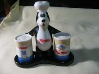2006 Advertising Hamms Beer Bear Holding Beer Cans Salt And Pepper Shakers