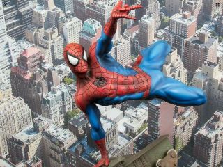 Sideshow The Spider - Man Premium Format Figure Statue 300201 Avengers