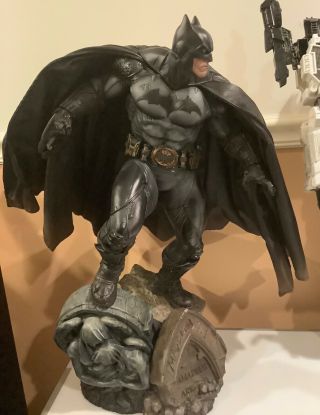 Sideshow Dc Batman Premium Format 1/4 Scale Statue Figure