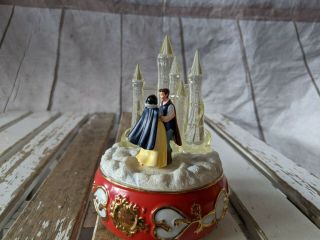 Ardleigh Elliott Snow White’s Castle Happily Ever After Music Box