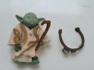 Vintage Star Wars Action Figure Yoda With Belt Cane & Brown Snake 1980