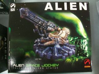 Alien: Space Jockey Micro Statue By Palisades Limited 746 Of 2500