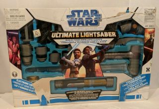 Star Wars : The Clone Wars Ultimate Lightsaber Kit Hasbro Build Your Own