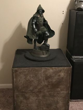 Sideshow Exclusive Dr.  Doom Premium Format Figure Statue