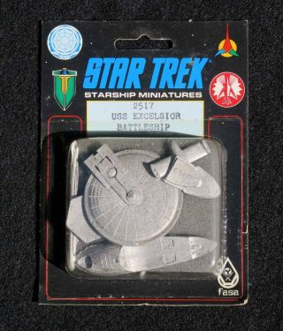 Star Trek Starship Miniatures,  Uss Excelsior Battleship,  Fasa,  2517,  1985