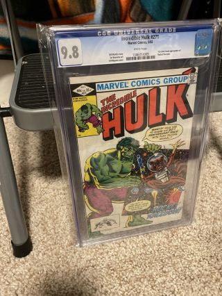 Cgc 9.  8 Incredible Hulk 271 White Pages 1st Appearance Of Rocket Raccoon