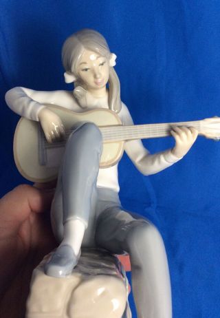 Nao Lladro Girl Playing Guitar Figurine 10 " Inch Tall