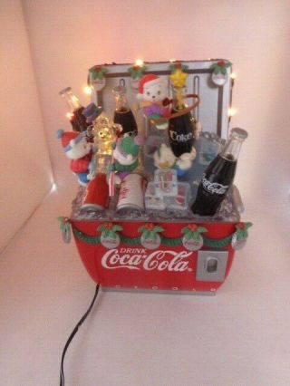 RARE Enesco Coca - Cola Coke Cooler Winter Wonderland Music Box Animated Lights 2