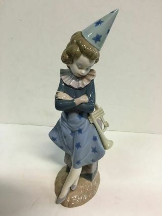 Lladro “clown With Trumpet” 5060.  13.  25”.  Retired 1985.