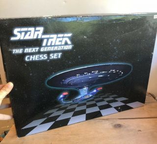 Star Trek Next Generation Chess Set Stng 100 Complete 1999 Box Damage 17 - 1719
