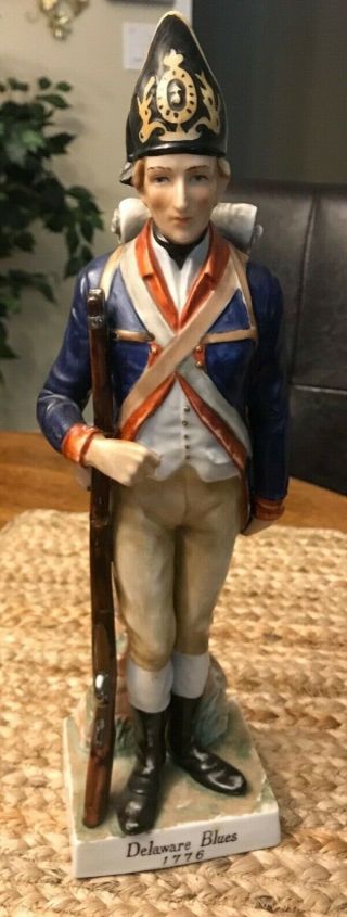 Andrea By Sadek 13 " Delaware Blues 1776 Revolutionary Soldier Figurine