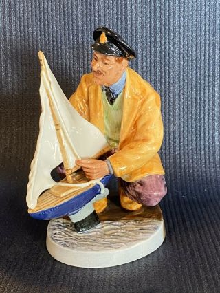 Royal Doulton Sailor’s Holiday Figurine Hn 2442 1971 Limited Man With Sailboat