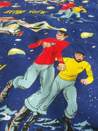 Vintage 1960 ' s Star Trek Twin Coverlet or Washed/ Fabric Bedding 2