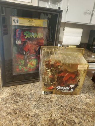 Spawn 1 Cgc 9.  8 Signed Todd Mcfarlane Shadowbox And Spawn Series 24 Collectible.