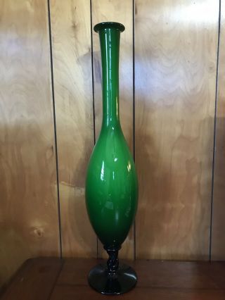 Vtg Green Cased Glass Vase Mid Century Modern Italy Spiral Base 22.  5 " Tall Large