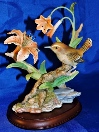 Homco Masterpiece Porcelain Birds Of The Season Figurine Field Wren
