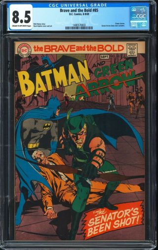 Brave And The Bold 85 Cgc 8.  5 - 1st Costume Green Arrow Neal Adams Work