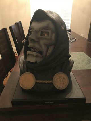 Dr.  Doom Full Life Size Head Bust By Alex Ross Es 600 Low