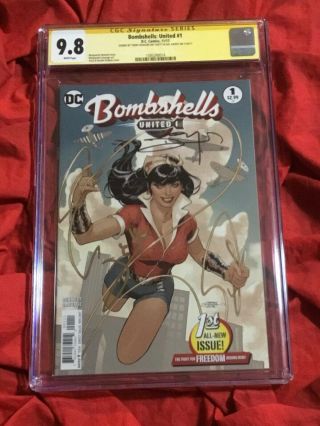 Cgc Ss 9.  8 Bombshells United 1 Signed By Gal Gadot & Terry Dodson Ww84 Movie