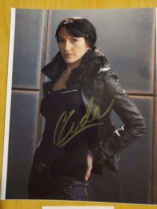 Autograph Photo 8/10 Claudia Black Stargate Farscape Pitch Black