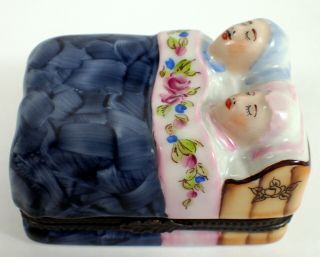 Rochard Limoges Porcelain France Hand Painted Sleeping Couple Trinket Box