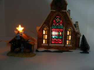 Dept 56 Christmas in the City Church of the Holy Light Set 59206 Complete Set 3