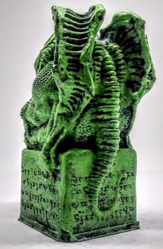 Hand - Painted Resin Cthulhu Idol Statue H.  P.  Lovecraft Miskatonic Arkham R ' lyleh 2