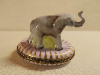 Vtg Peint Main Limoges France Hand Painted Porcelain Elephant Trinket Box
