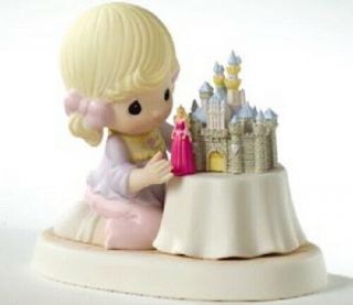 Precious Moments Disney " A World Of My Own " 690004d Princess " Aurora " Mib