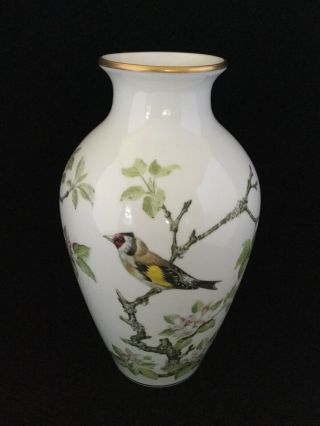 Franklin Porcelain ”the Woodland Bird Vase” Limited Edition - Signed Basil Ede 65