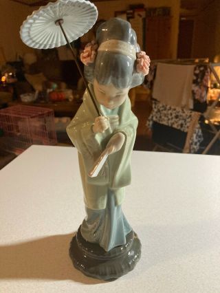 Lladro Porcelain Figurine Japanese Asian Geisha Girl With Parasol