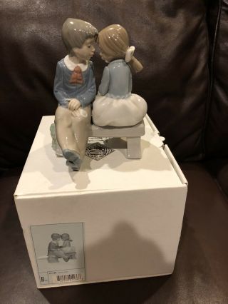 First Love Couple On Bench Porcelain Figurine Girl And Boy Nao By Lladro 1136