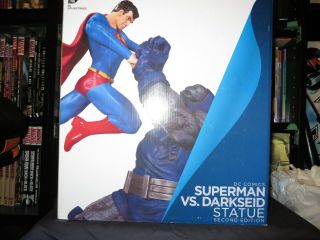 Dc Collectibles Superman Vs Darkseid Second Edition Statue