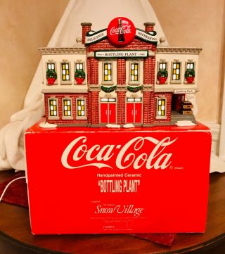1994 “retired” Department 56 Coca Cola Bottling Plant Snow Village 5469 - 0