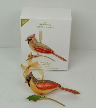Hallmark Ornament Lady Cardinal The Beauty Of Birds Special Edition 2010