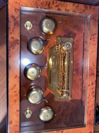 Mr Christmas Gold Label Concertina Wooden Music Box 5 Brass Bells 50 Songs Teste