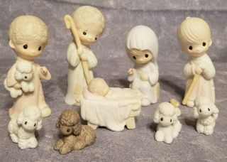 Vtg 1979 Precious Moments 9 Piece Porcelain Bisque Nativity Set E - 2800 Enesco