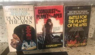 3 Vintage Planet Of The Apes Paperback Books - Planet,  Battle,  Conquest - Great