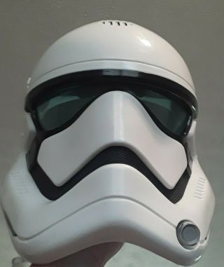 Disney Store Star Wars Force Awakens Storm Trooper Talking/voice Changing Mask