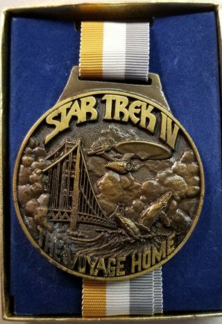 Star Trek The Voyage Home Medallion 1986