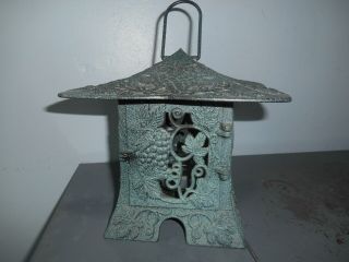 Partyliite Cast Metal Pagoda Style Lantern Candle Holder W Tea Light Retired Euc