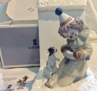 Lladro Pierrot With Puppy Clown Playing Concertina Accordion 5279