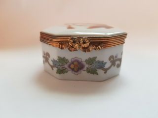 Collectable Limoges France Cd C D - Cat On A Trinket Box Unique Imported