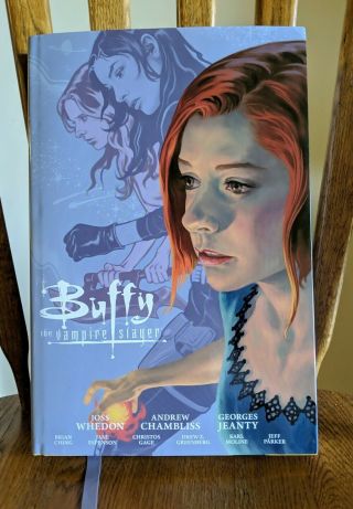 Buffy The Vampire Slayer Season 9 Volume 2 Library Edition Dark Horse Hardcover