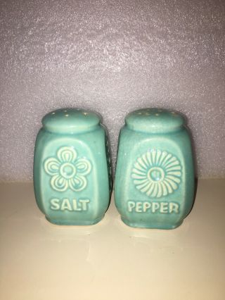 Rare - Set Shawnee Flower & Fern Salt & Pepper Shaker,  Rangetop 4 3/4 " Turquoise