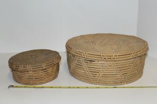 Set of 2 Vintage Sweet Grass Sweetgrass Hand Woven Round Baskets w/Lids & Design 3
