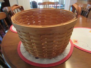 1995 Large Round Longaberger Basket With Double Leather Handles & Plastic Liner
